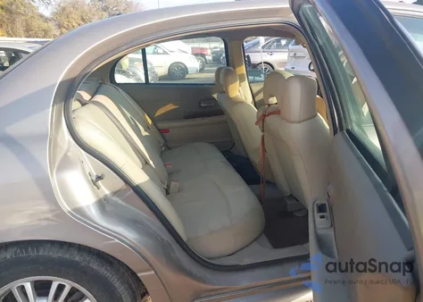 2004 Buick Lesabre Custom z USA, uszkodzony, nr VIN 1G4HP52K44U128472